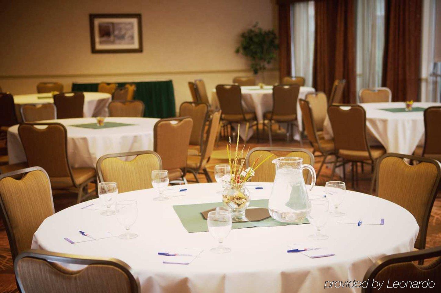 Hilton Garden Inn Colorado Springs North Restaurant photo